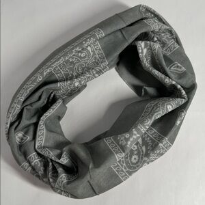 Wide Gray Bandana Pattern Headband - #2058